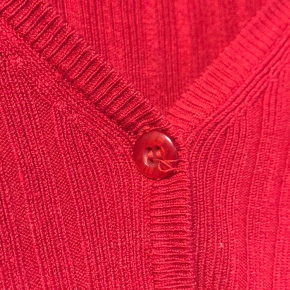 Red button up cardigan - Picture 4 of 4